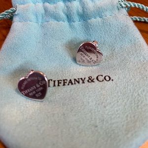 Tiffany & Co Return to Tiffany Earrings